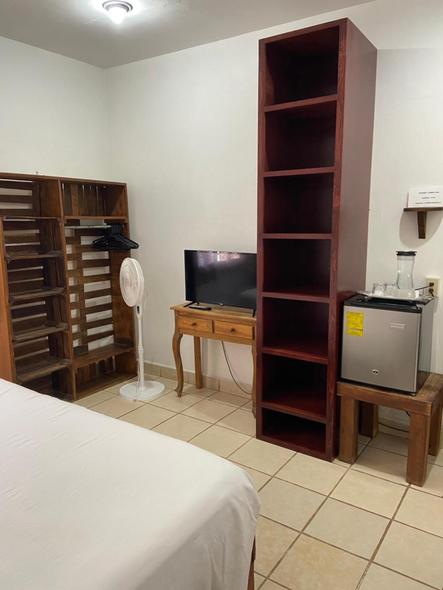 Apartmán Meson Don Quijote Ajijic Exteriér fotografie